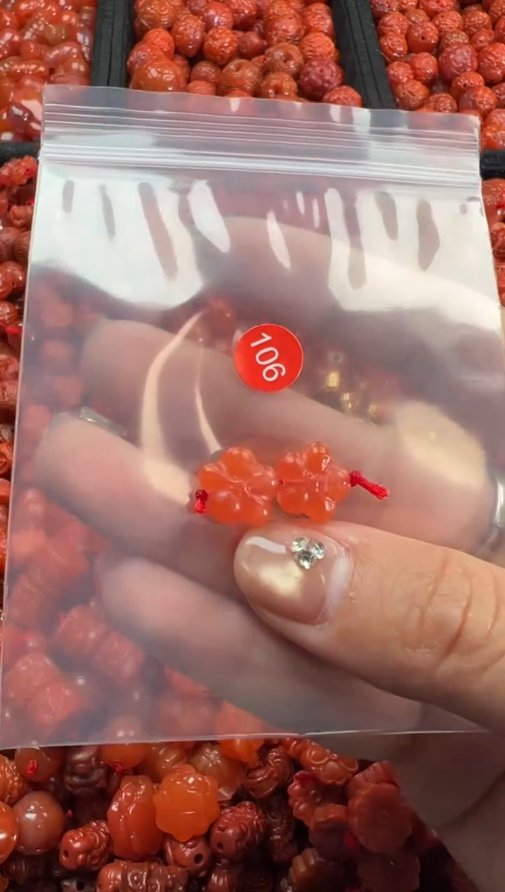 【闪购商品】南红玛瑙未镶嵌吊坠(不含链)3