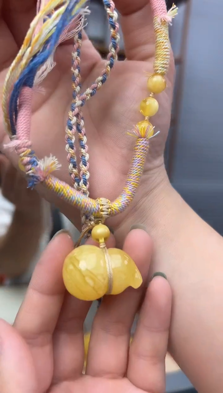 未镶嵌蜜蜡裸石蜜蜡吊坠