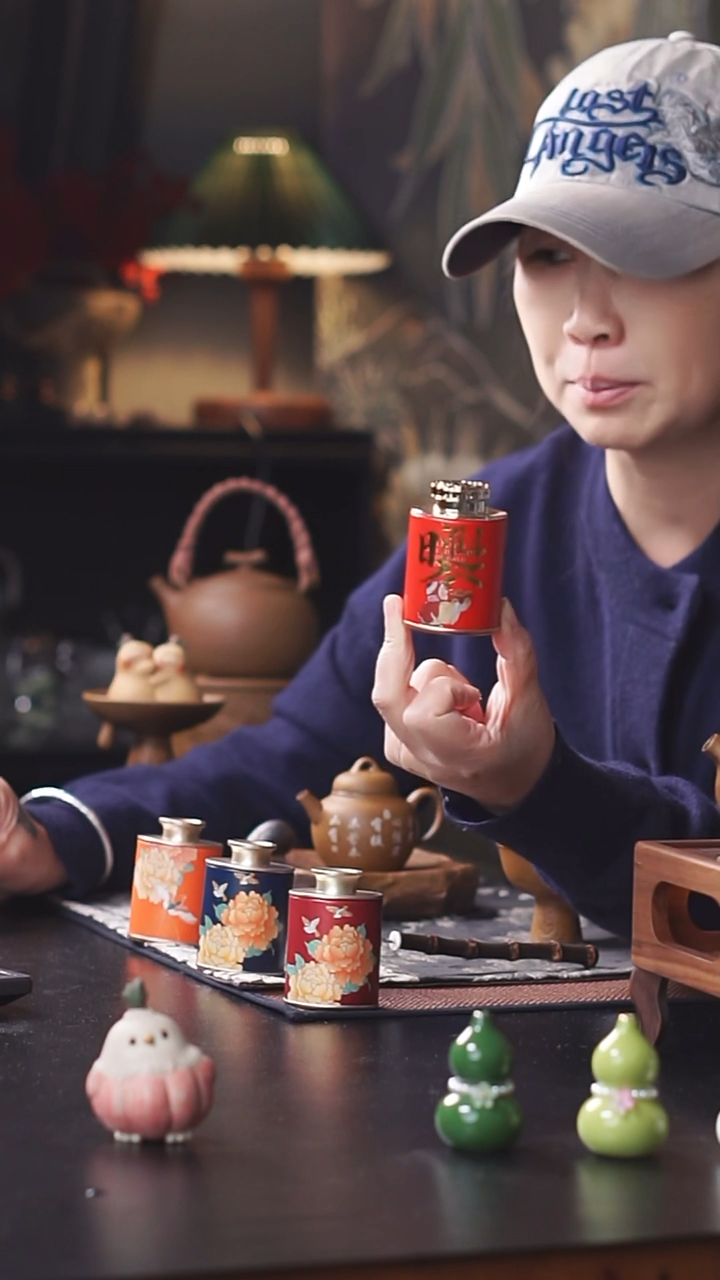 陈皮口味小罐六堡茶