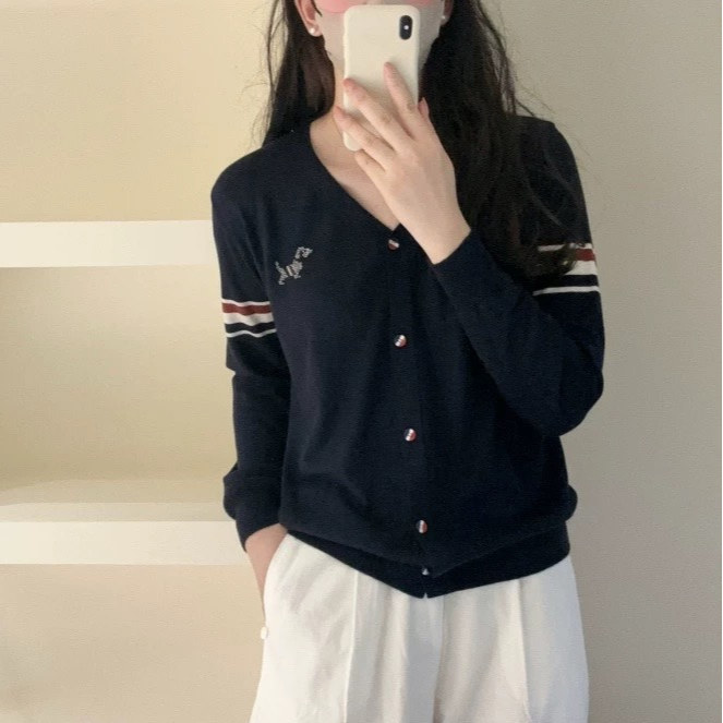 【例畔精选】小狗刺绣针织毛衣软糯学院风百搭时尚针织开衫S869#