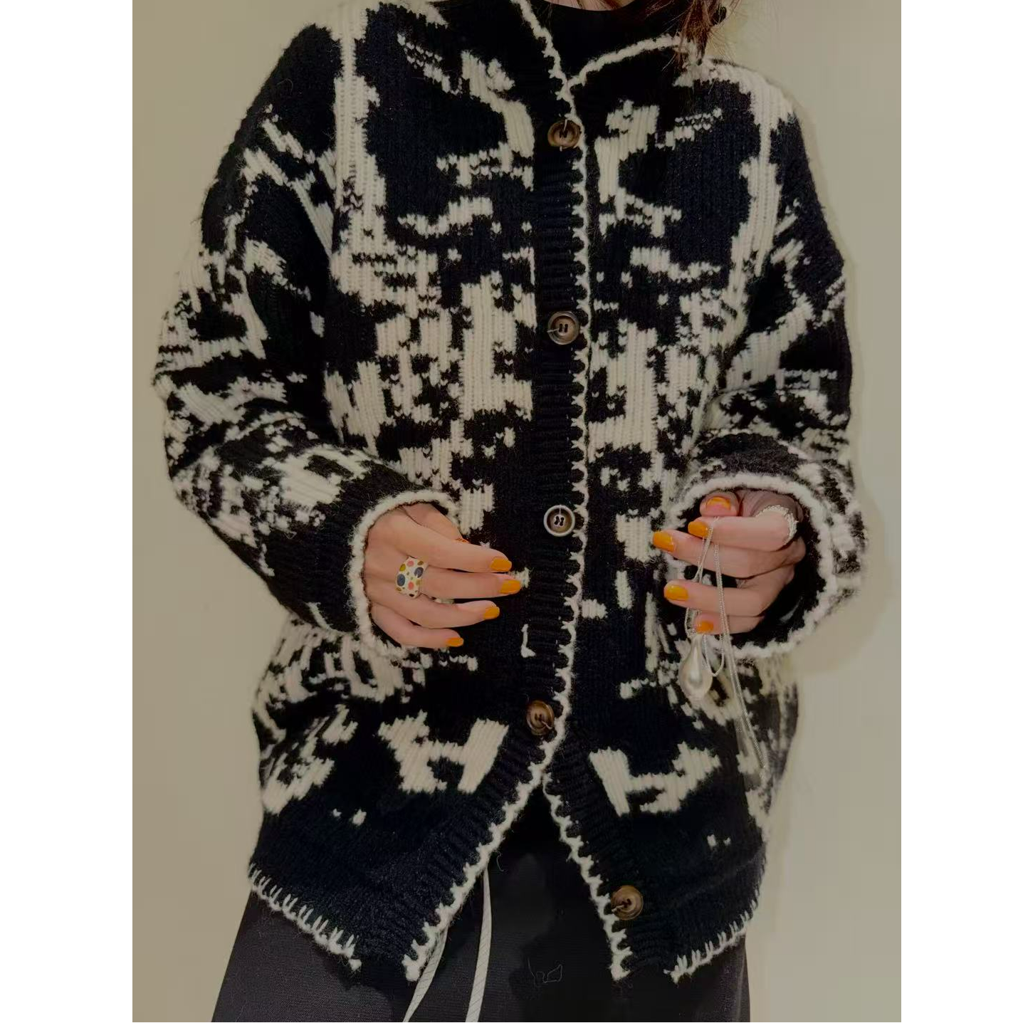 十三行白白家-冬装时分~提花翻领毛衣外套#176606