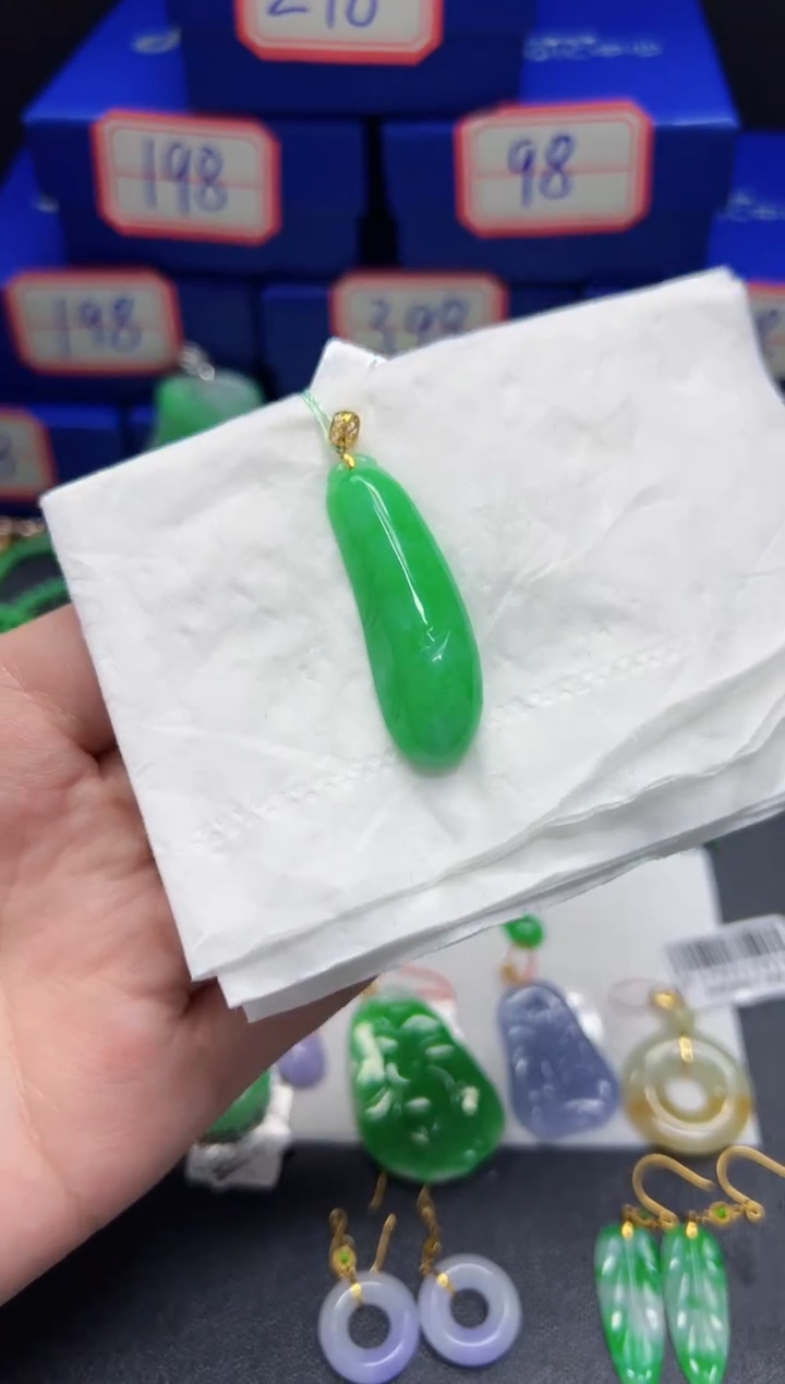 【闪购商品】翡翠颈饰18K金镶嵌Y缅料A货/支持复检/一件