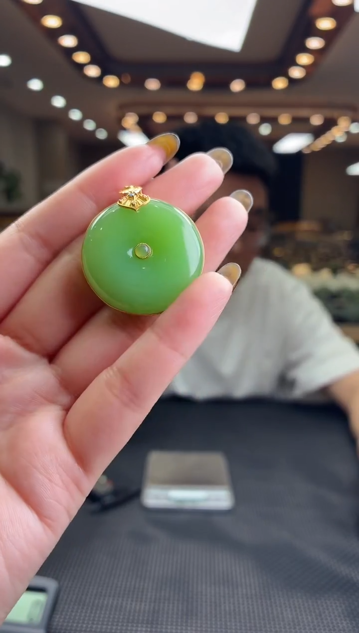 定制和田玉天然和田玉（拍一发一)