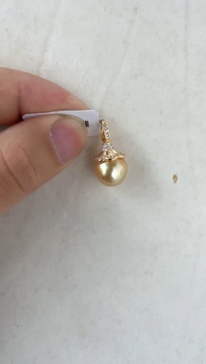 【闪购商品】海水珍珠颈饰银S925镶嵌吊坠