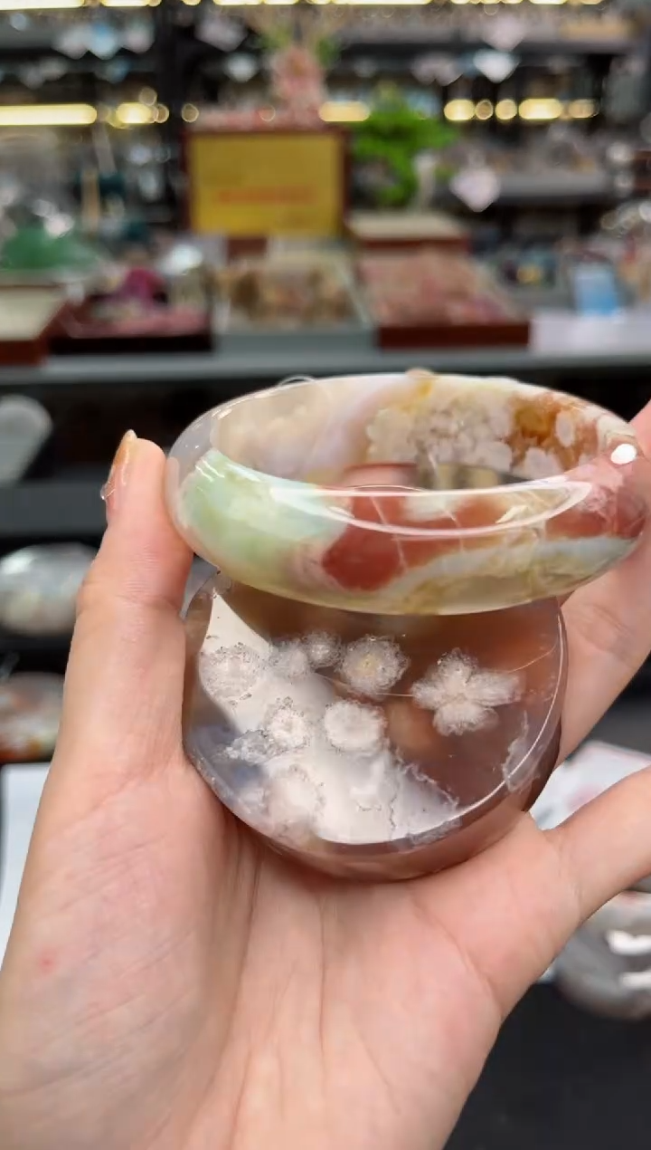 【闪购商品】石英质玉手镯未镶嵌62圈口（赠品镯心）S9362116