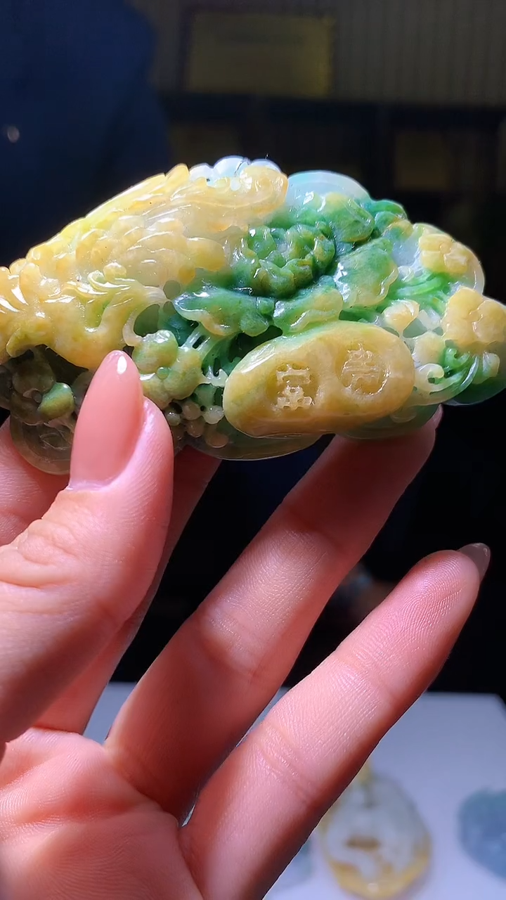 【闪购商品】定制翡翠未镶嵌1031hm-毛货挂件51