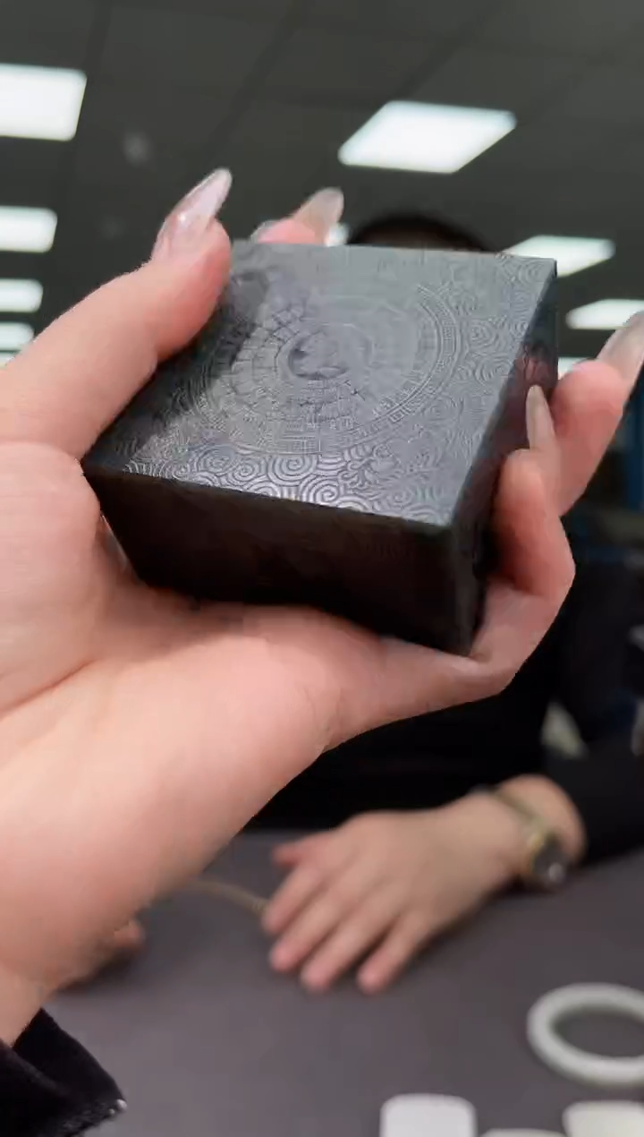 颈饰未镶嵌和田玉b39