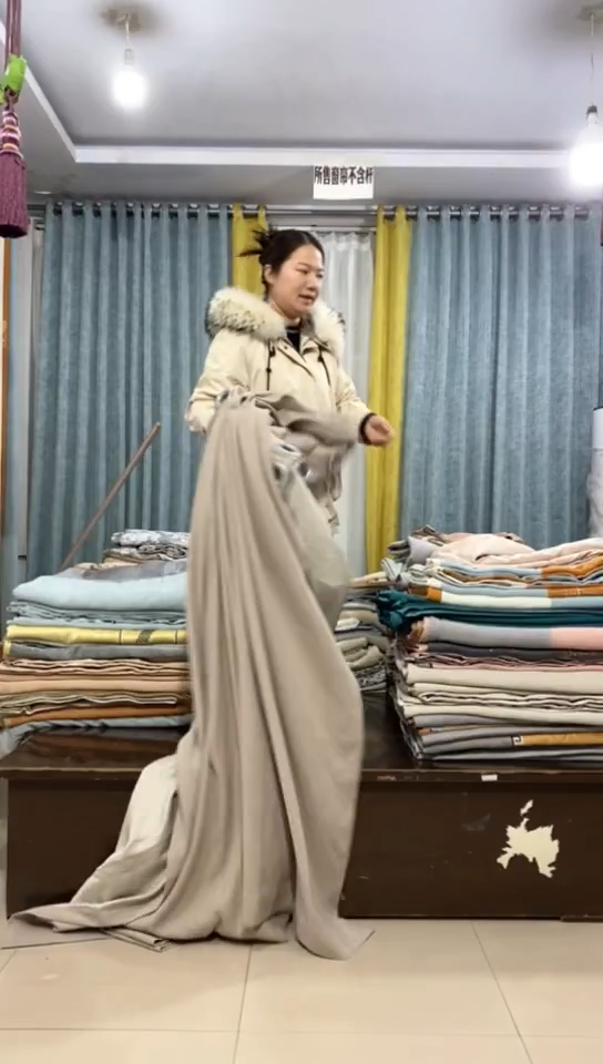 布成品窗帘    24-27