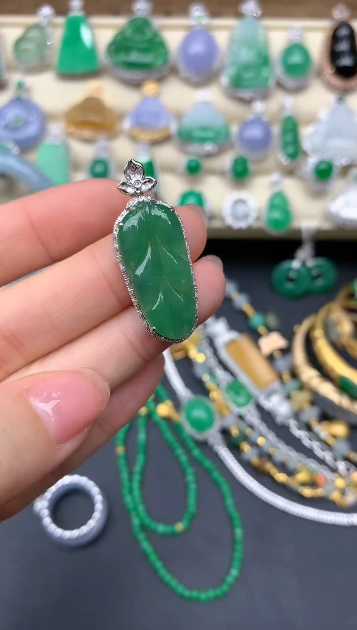 【闪购商品】翡翠颈饰18K金镶嵌350-中国好珍宝