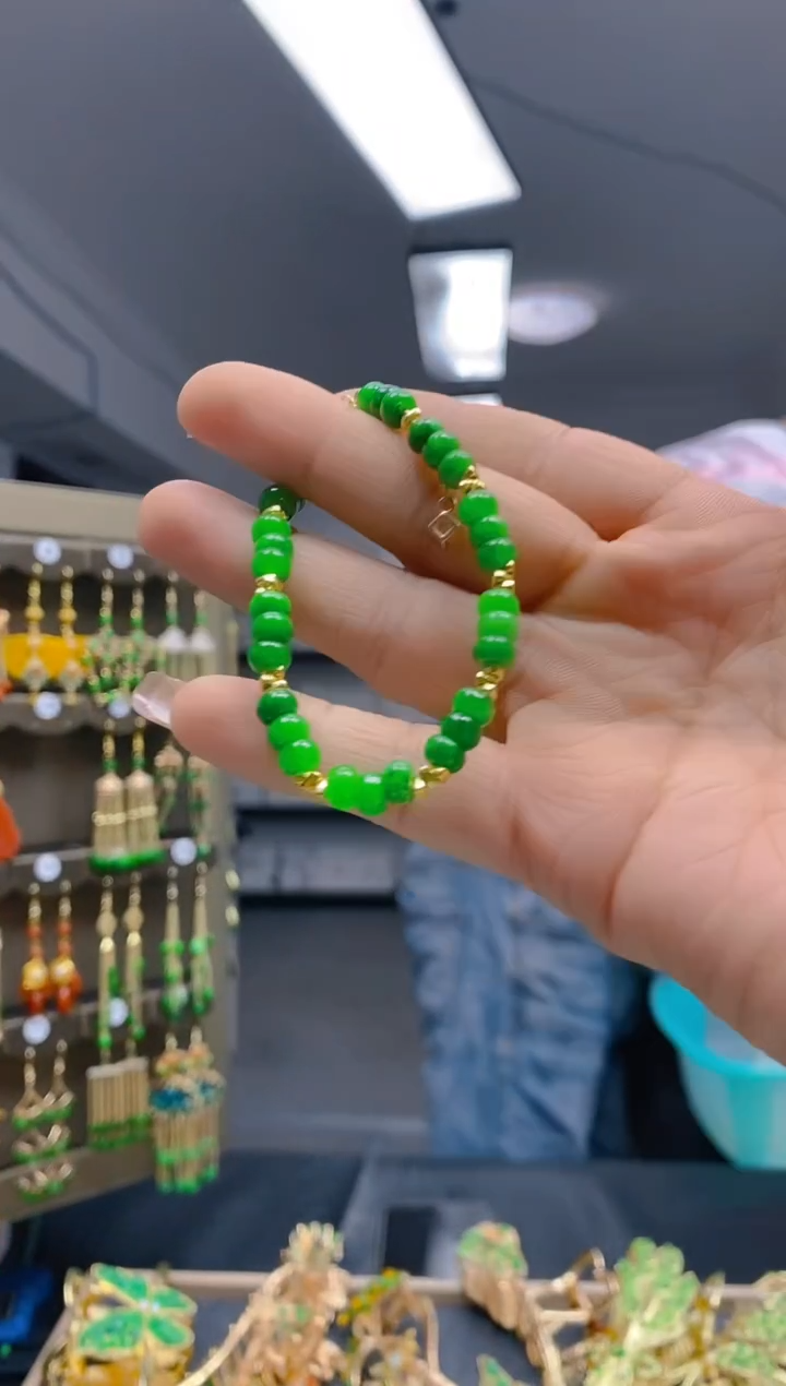 【闪购商品】翡翠耳饰合金417翡翠手链