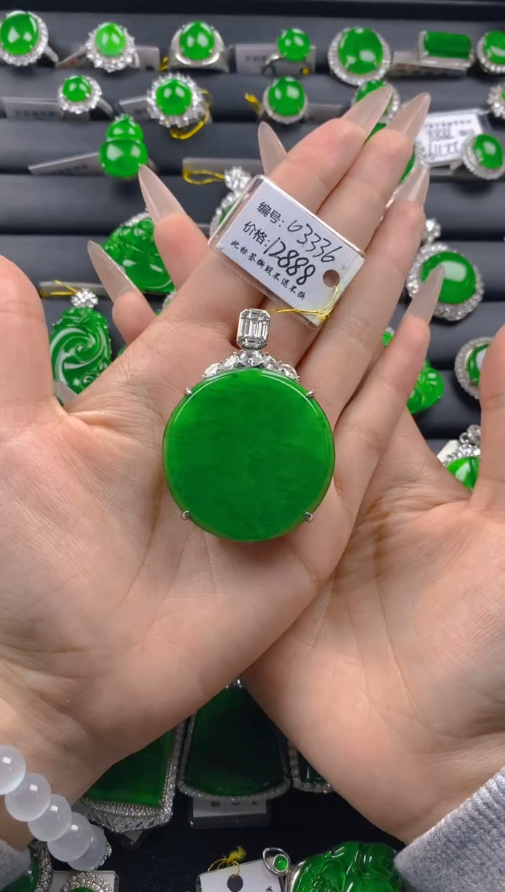 【闪购商品】翡翠颈饰银S925镶嵌11111111