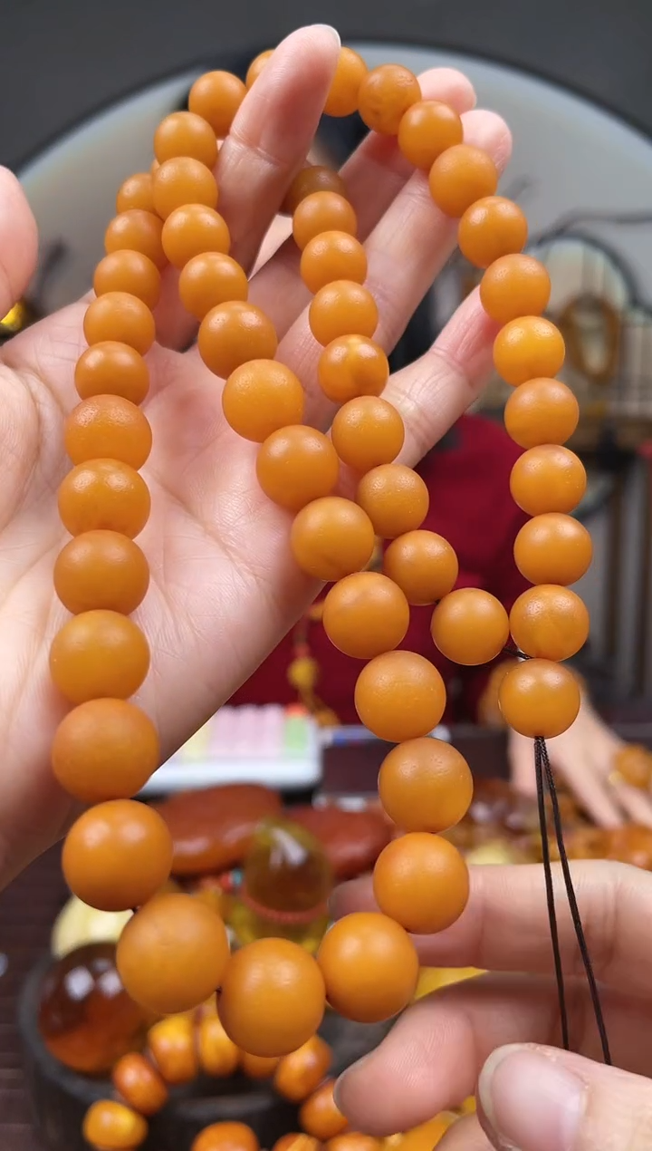 【闪购商品】琥珀裸石未镶嵌首饰 假1赔4 （多样性发货1件