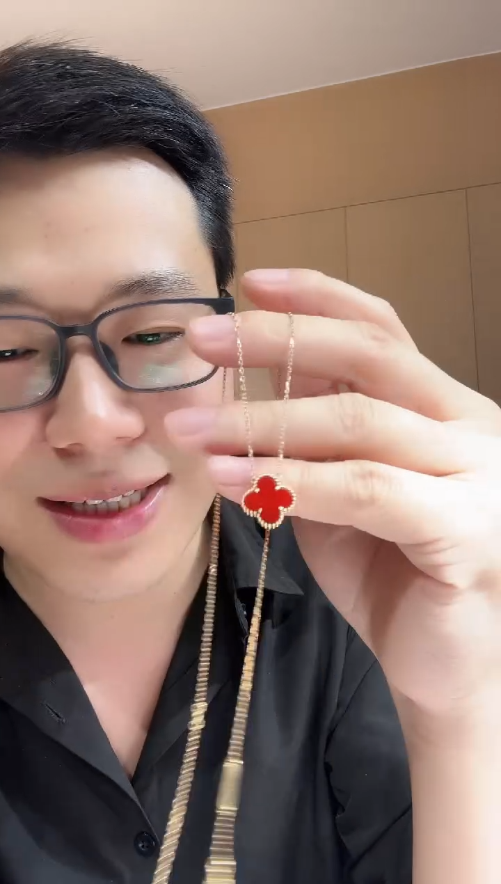 【闪购商品】玛瑙/玉髓套链18K金镶嵌红色k黄，四叶草套链GHJ25版