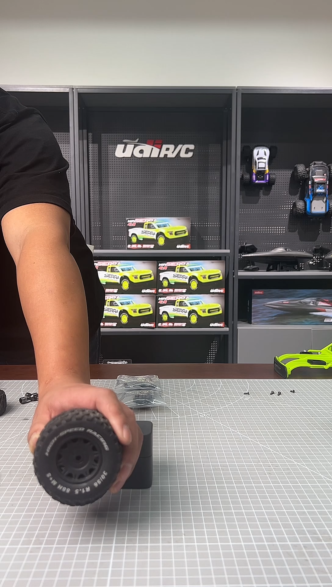 UDIRC优迪1203PRO短卡轮胎P12-106