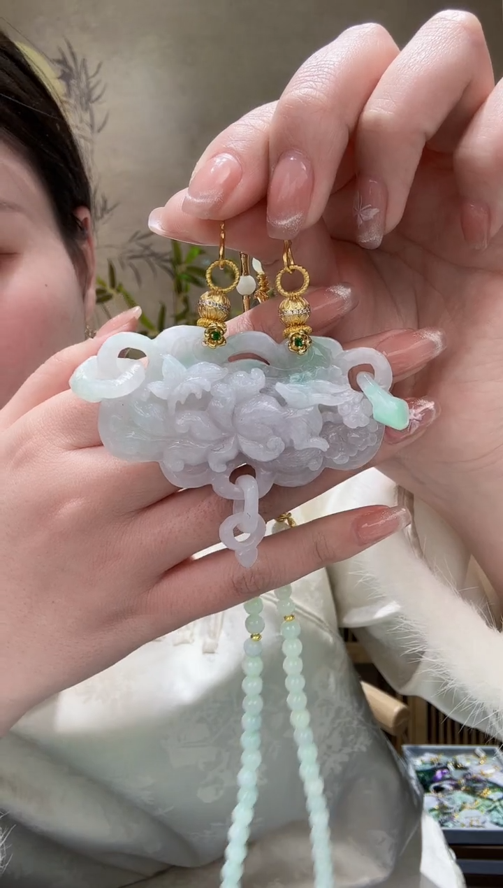 【闪购商品】翡翠颈饰未镶嵌吊坠