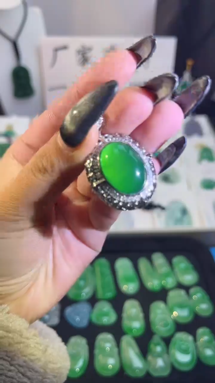 【闪购商品】翡翠手串未镶嵌翡翠颈饰未镶嵌天然翡翠吊坠