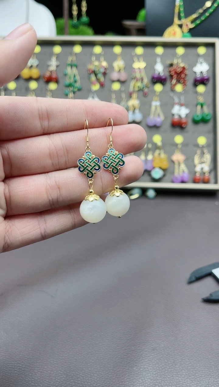 【闪购商品】玛瑙/玉髓耳钉银S925镶嵌425000