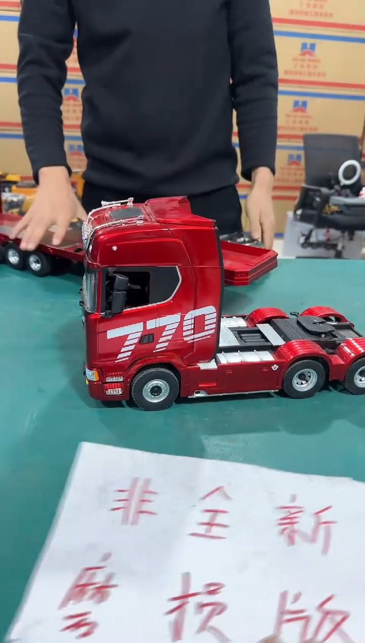 非全新斯堪尼亚770拖头+拖挂 红色套装