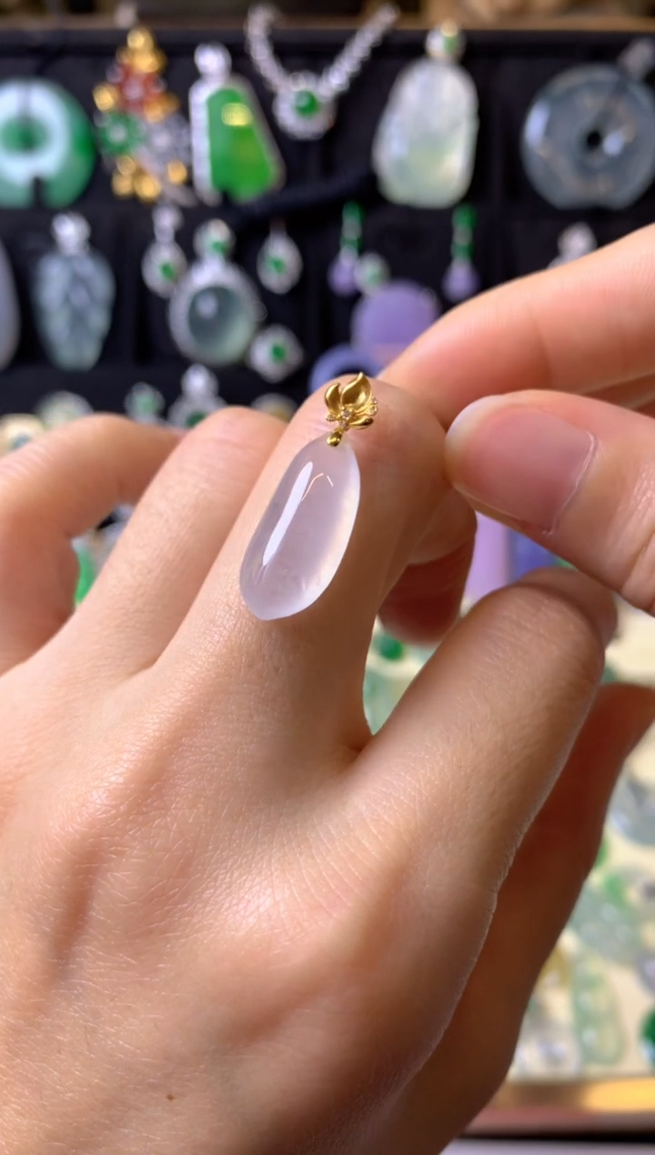 【闪购商品】翡翠颈饰18K金镶嵌成品吊坠