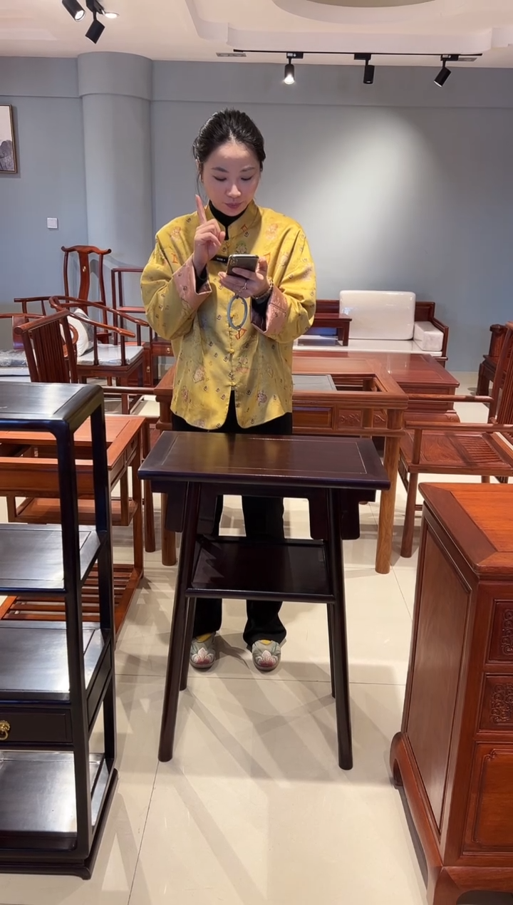 黑酸枝木类家具澤****）供桌