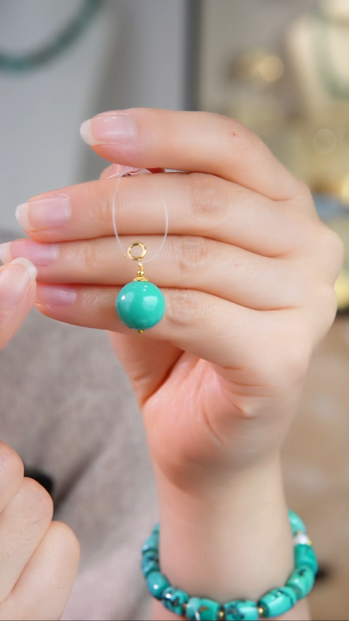 18K金镶嵌绿松石吊坠(不含链)1