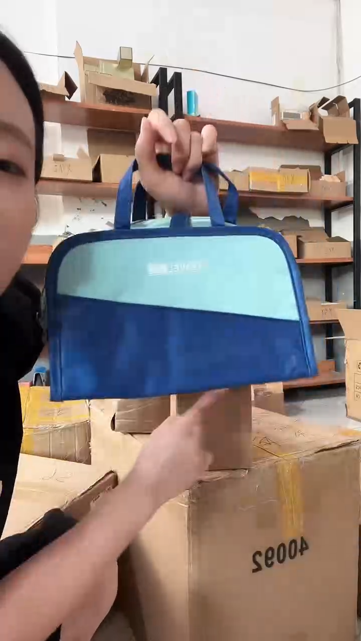 蚕丝B01黑玫瑰眼霜化妆包包容量超级大