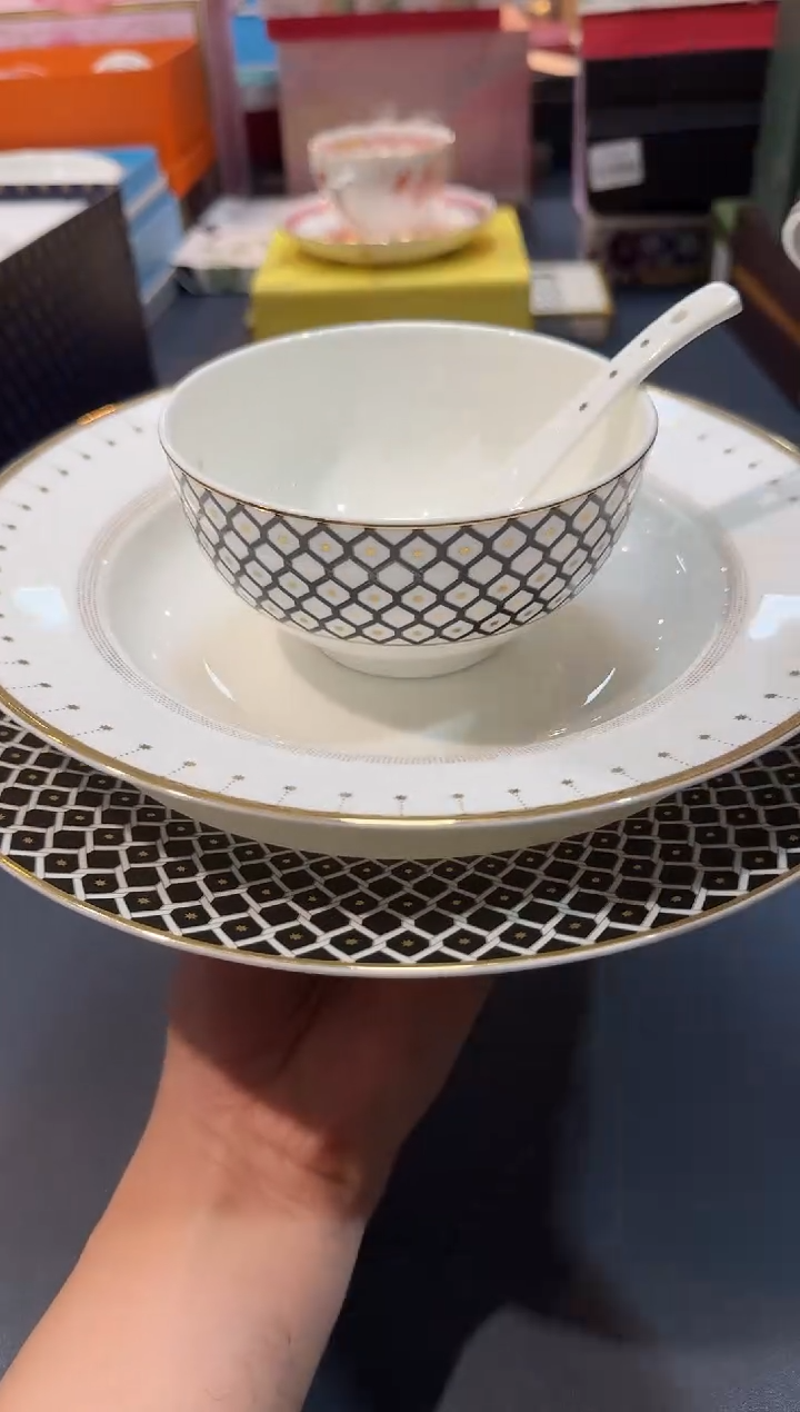 【闪购商品】碗F757全场正品，京东包邮