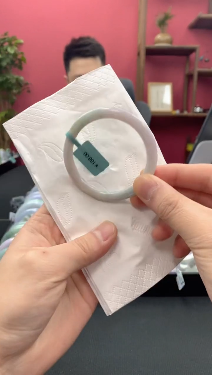 【闪购商品】翡翠手镯未镶嵌00004460