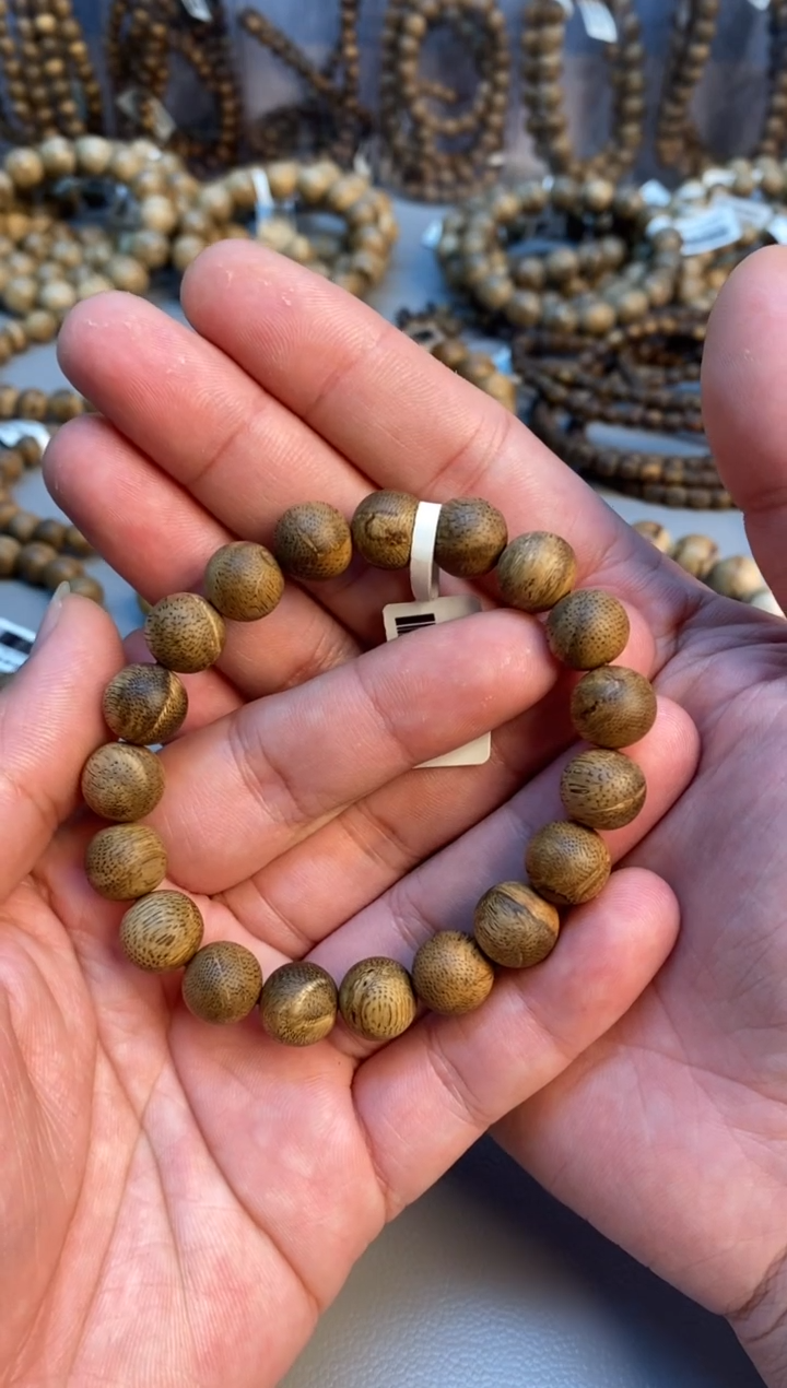 沉香手串 文莱圆珠单圈留疤1.1多样性发其一