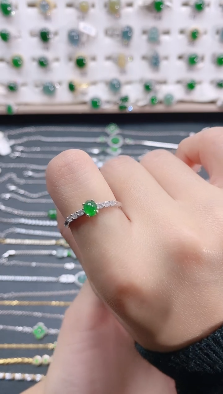 【闪购商品】翡翠戒指银S925镶嵌 天然翡翠