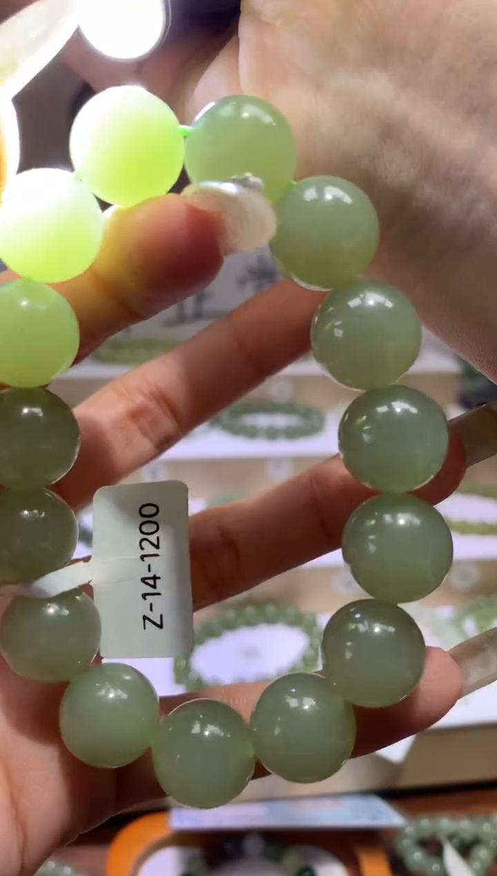 【闪购商品】和田玉手串未镶嵌q14多样性发一