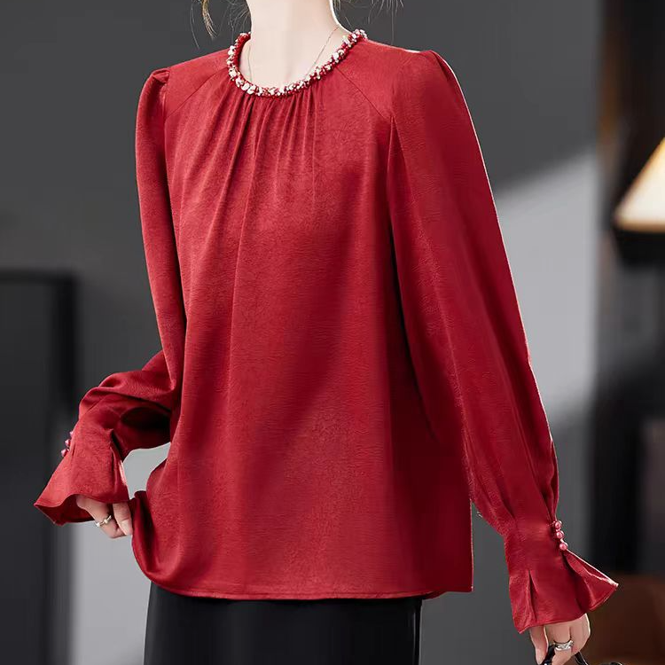 欧洲站重工钉珠气质减龄长袖衬衫春夏轻奢显瘦打底上衣