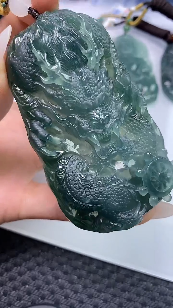 【闪购商品】翡翠颈饰未镶嵌A货翡翠8880