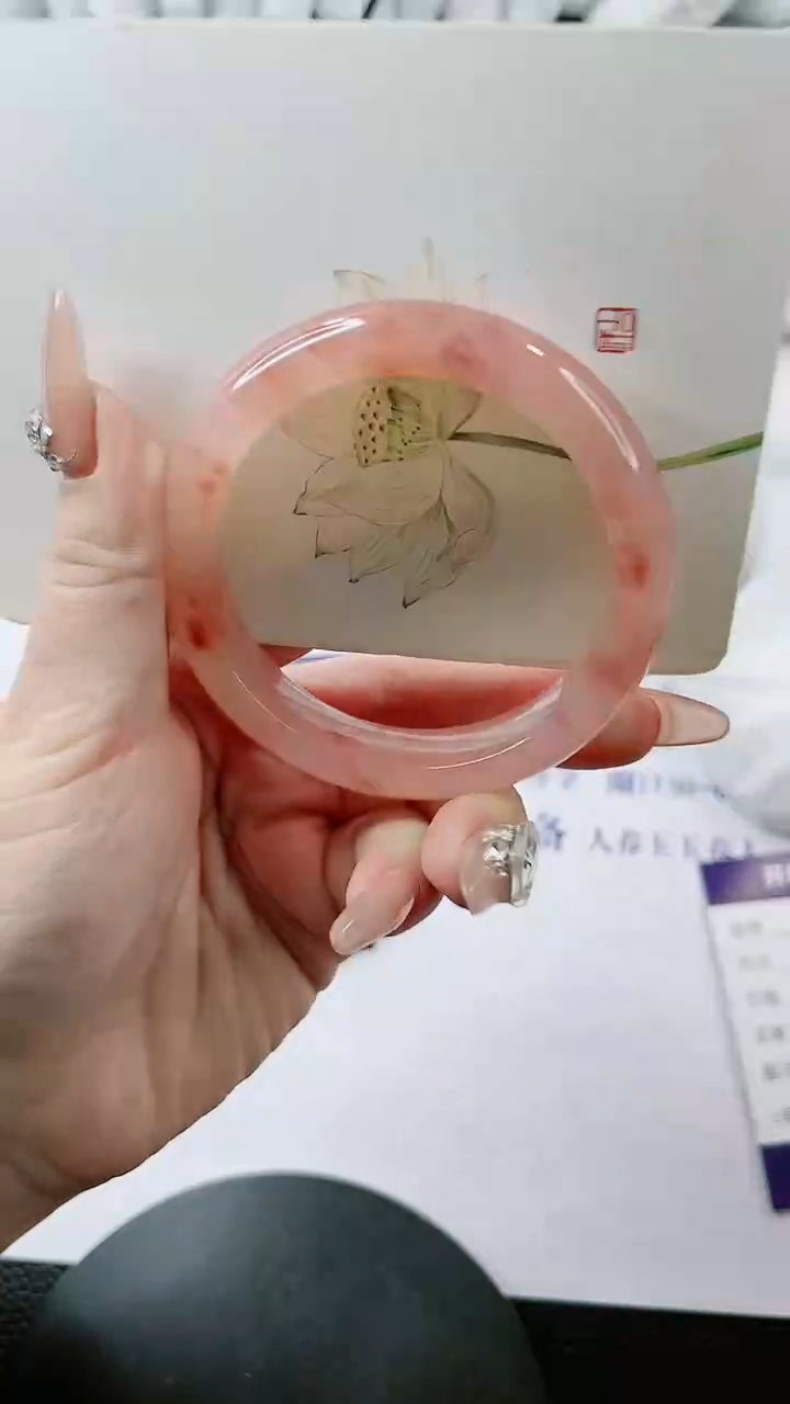 【闪购商品】石英质玉手镯未镶嵌多样性发货L300