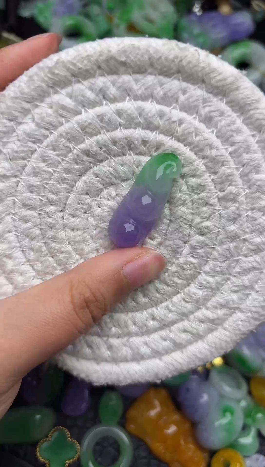 颈饰未镶嵌翡翠缅甸翡翠吊坠