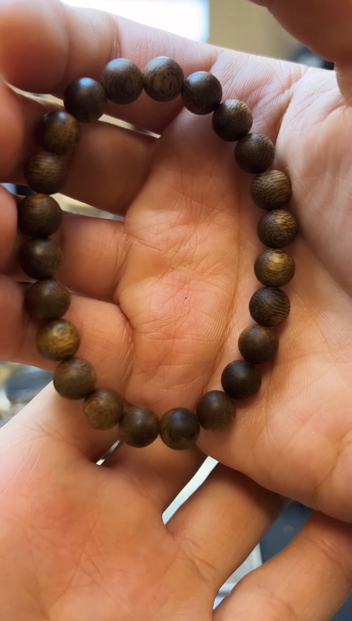 沉香手串荔****地莺歌绿绮楠圆珠乌身8mm单圈