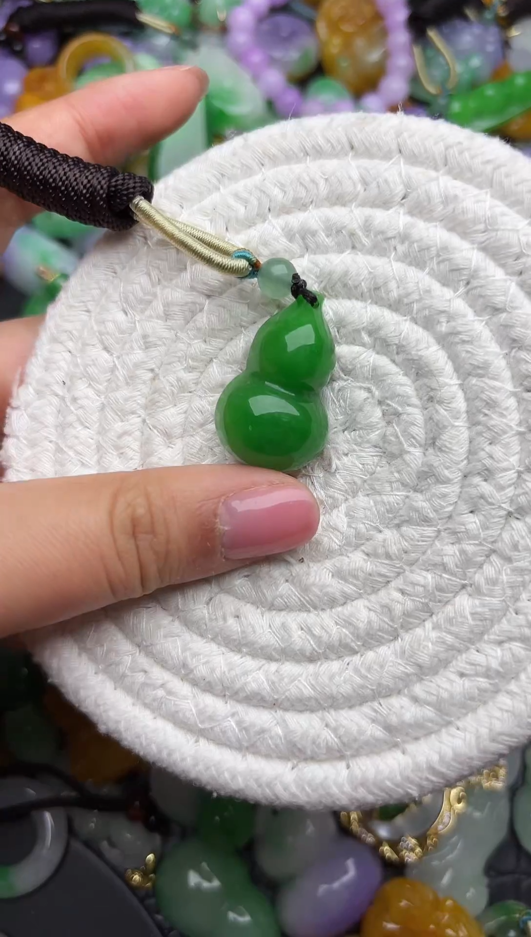 颈饰未镶嵌翡翠缅甸翡翠吊坠