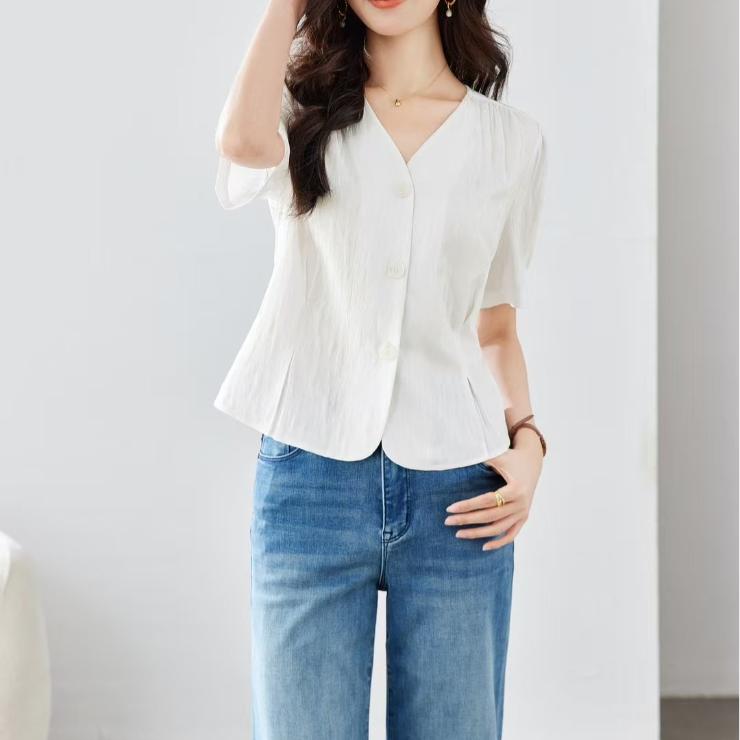 【苗姐衣橱】25夏小香风薄款V领收腰短袖小衫022