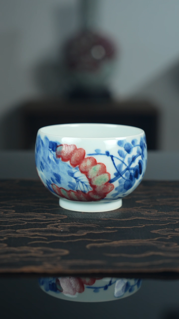 瓷片✨**悠《紫气东来》青花釉里红禅定杯