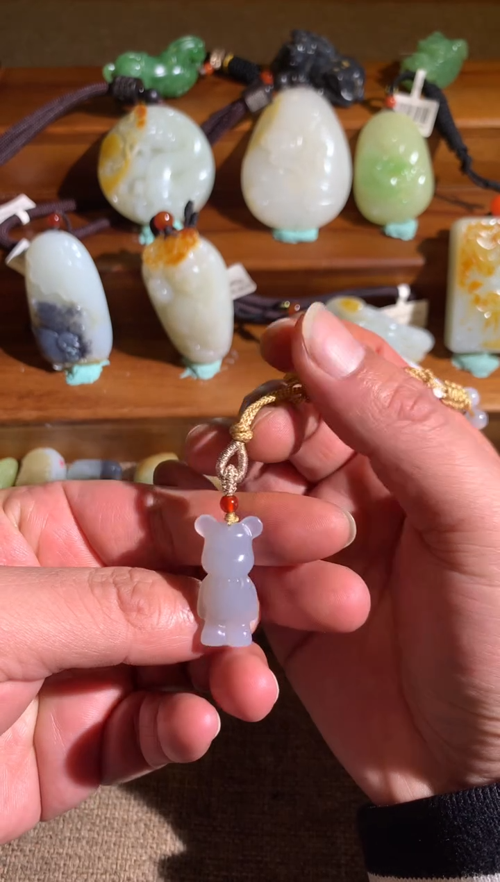 颈饰未镶嵌和田玉0