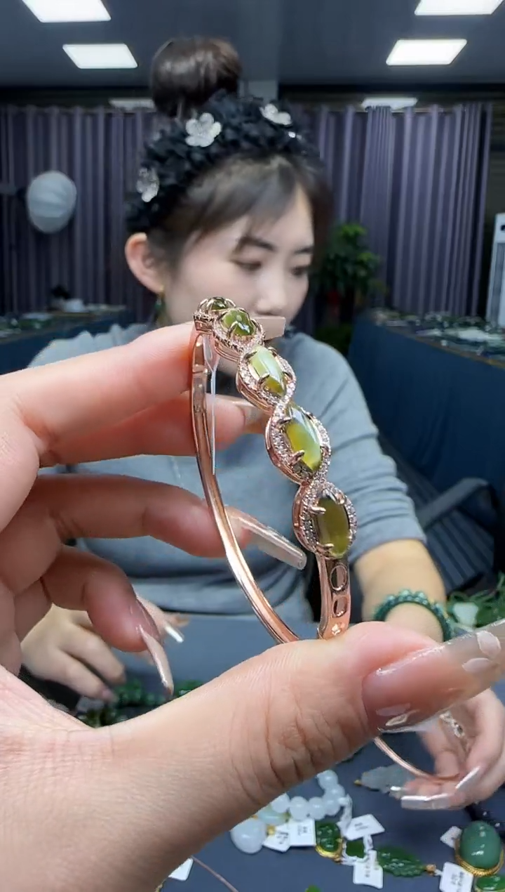 【闪购商品】和田玉手镯银S925镶嵌1