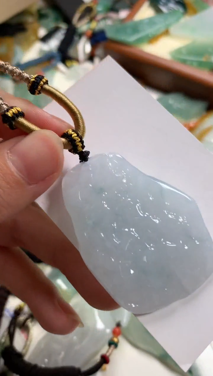 【闪购商品】翡翠颈饰未镶嵌吊坠