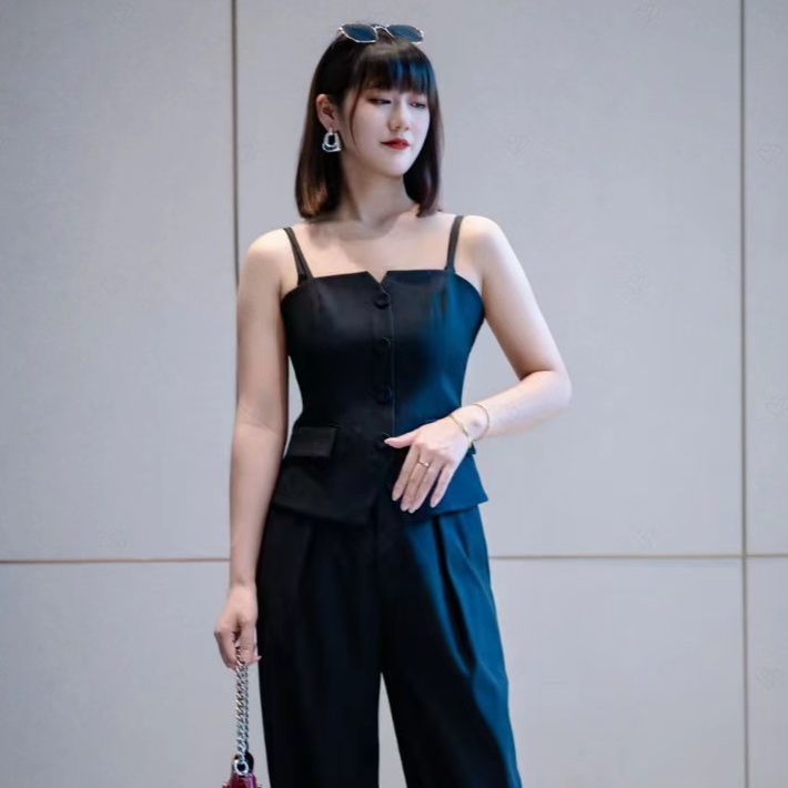 欧美风辣妹风韩版修身型吊带背心