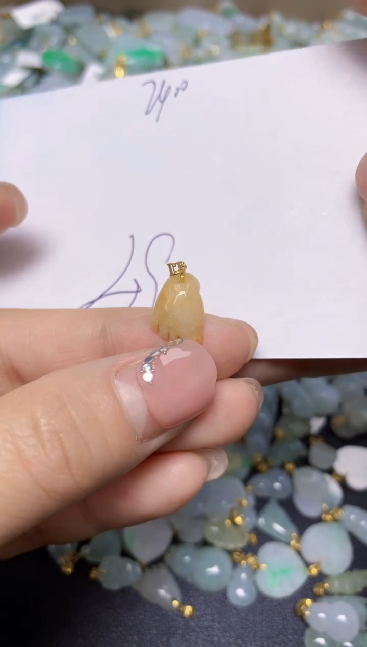 【闪购商品】翡翠挂件18K金镶嵌 天然翡翠A货