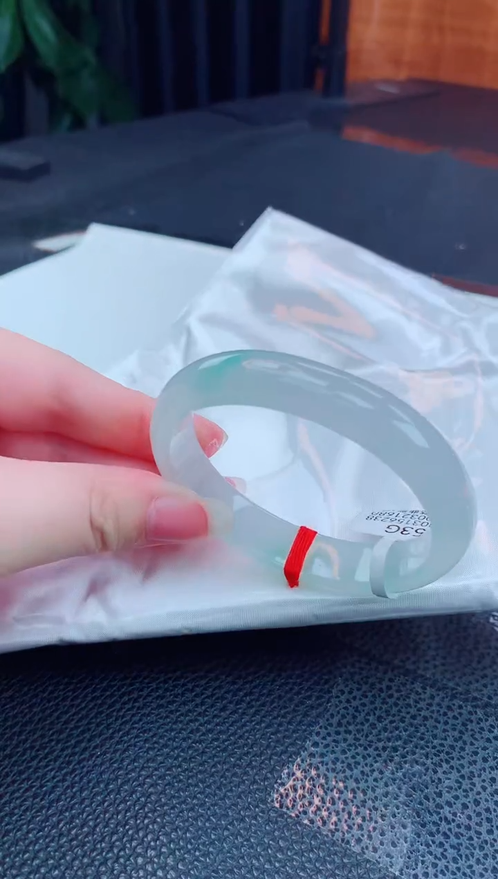 【闪购商品】翡翠手镯未镶嵌缅甸天然翡翠A货手镯