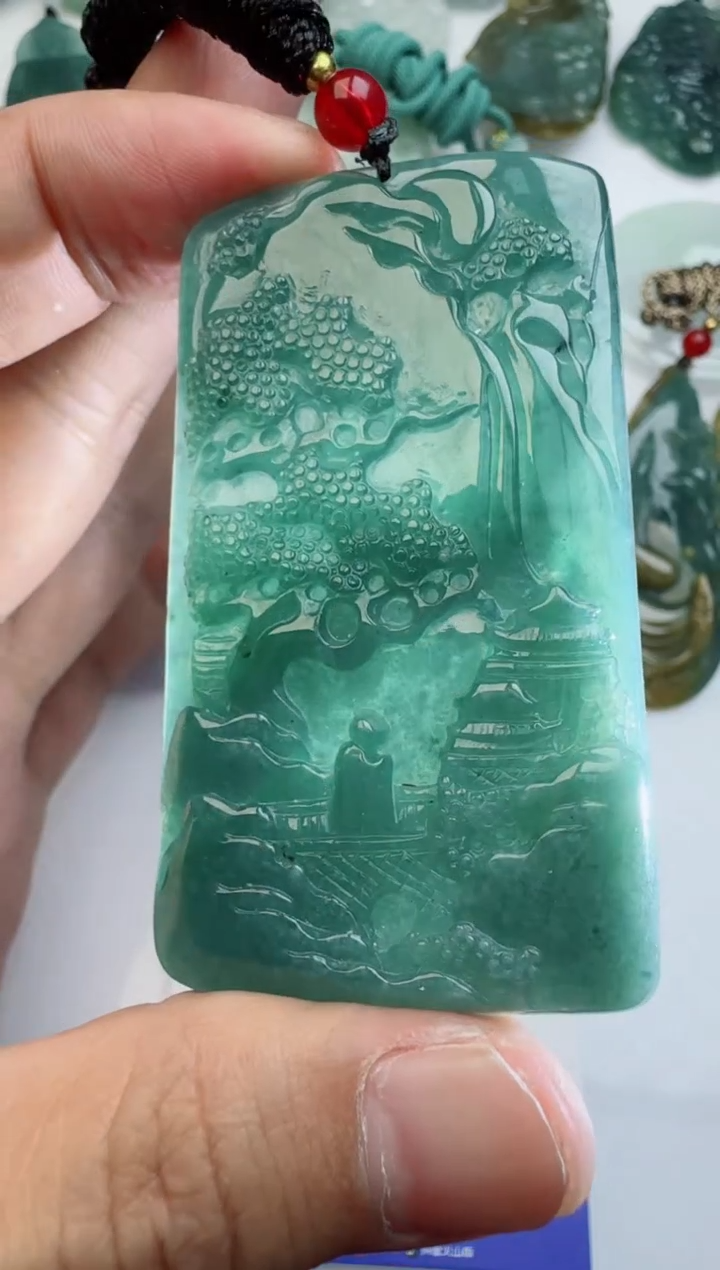 【闪购商品】翡翠颈饰未镶嵌1111111111111