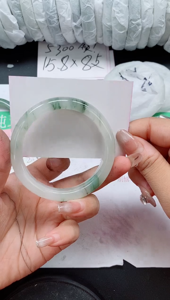 未镶嵌手镯石英质玉148/60-61