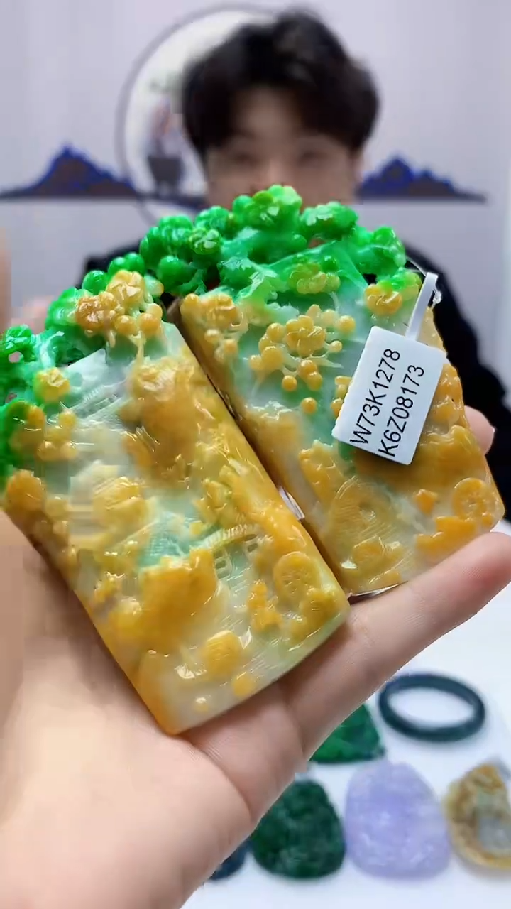 【闪购商品】定制翡翠未镶嵌5145mm-毛货挂件82