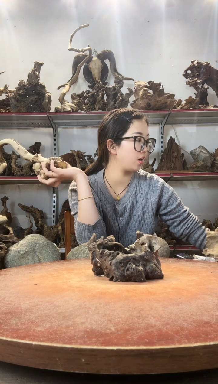 木A*黄荆随型风化镂空底座摆件无漆无蜡