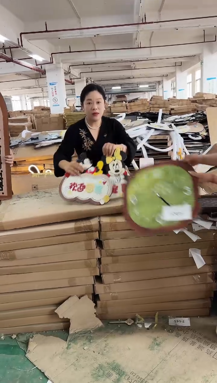 横款孤品果果微瑕闪购F306